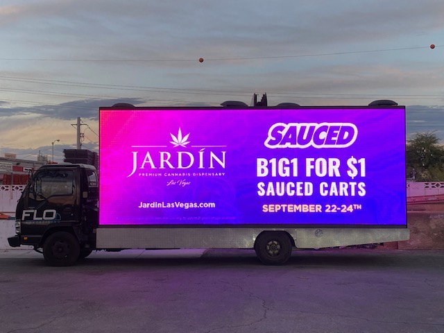 Jardin billboard truck