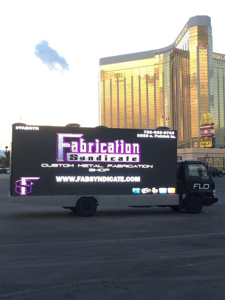 fabrication syndication billboard truck
